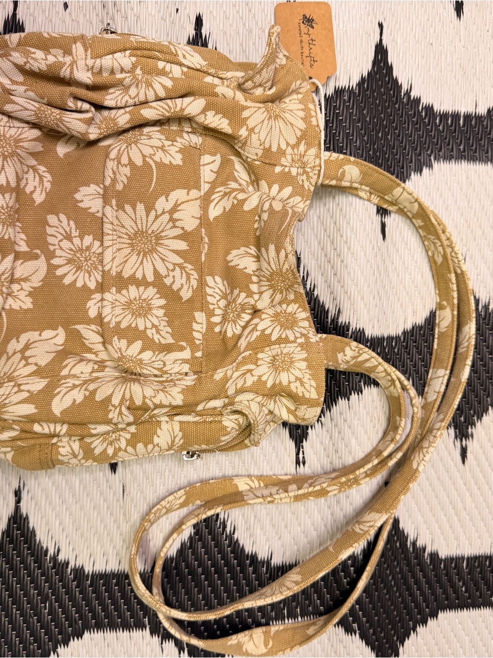 Floral Canvas Crossbody Bag Tan Cream Boho Cottagecore Multi Pocket